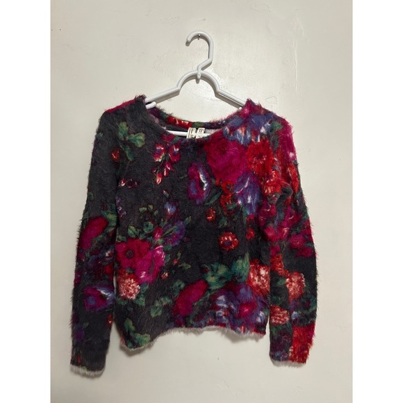 Anthropologie Sweaters - Meadow Rue Anthropologie Ariel Floral Eyelash Knit Fuzzy Sweater Grey Pink XS